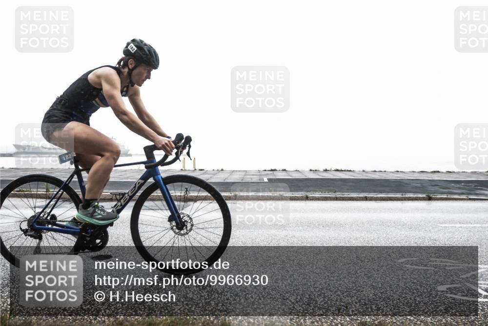16.08.2026 - KN Förde Triathlon 2026 H.Heesch http://msf.ph/oto/9966930 16.08.2026 09:45:38 Radfahren 114, 143, 145, 182, 250 meine-sportfotos.de
