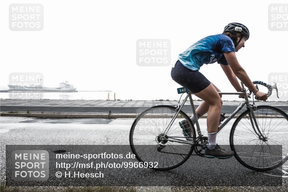 16.08.2026 - KN Förde Triathlon 2026 H.Heesch http://msf.ph/oto/9966932 16.08.2026 09:45:41 Radfahren 114, 143, 145, 147, 153, 182, 250 meine-sportfotos.de