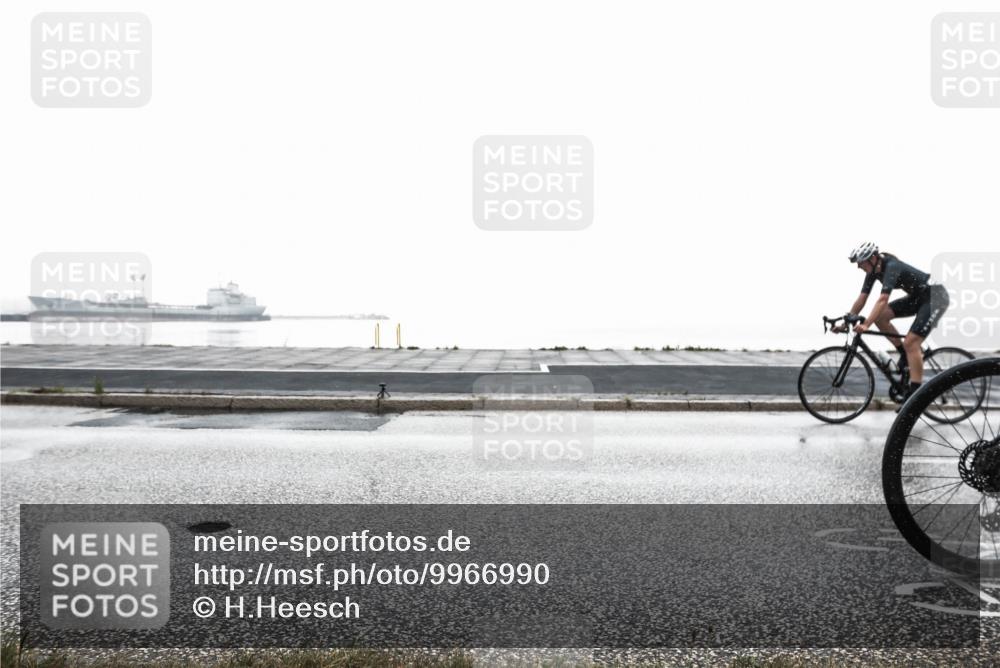16.08.2026 - KN Förde Triathlon 2026 H.Heesch http://msf.ph/oto/9966990 16.08.2026 09:46:36 Radfahren 198, 216, 244, 267 meine-sportfotos.de