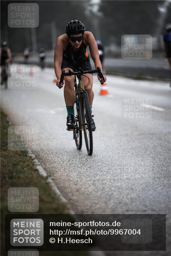 16.08.2026 - KN Förde Triathlon 2026 H.Heesch http://msf.ph/oto/9967004 16.08.2026 09:30:57 Radfahren 122, 149, 214, 223 meine-sportfotos.de