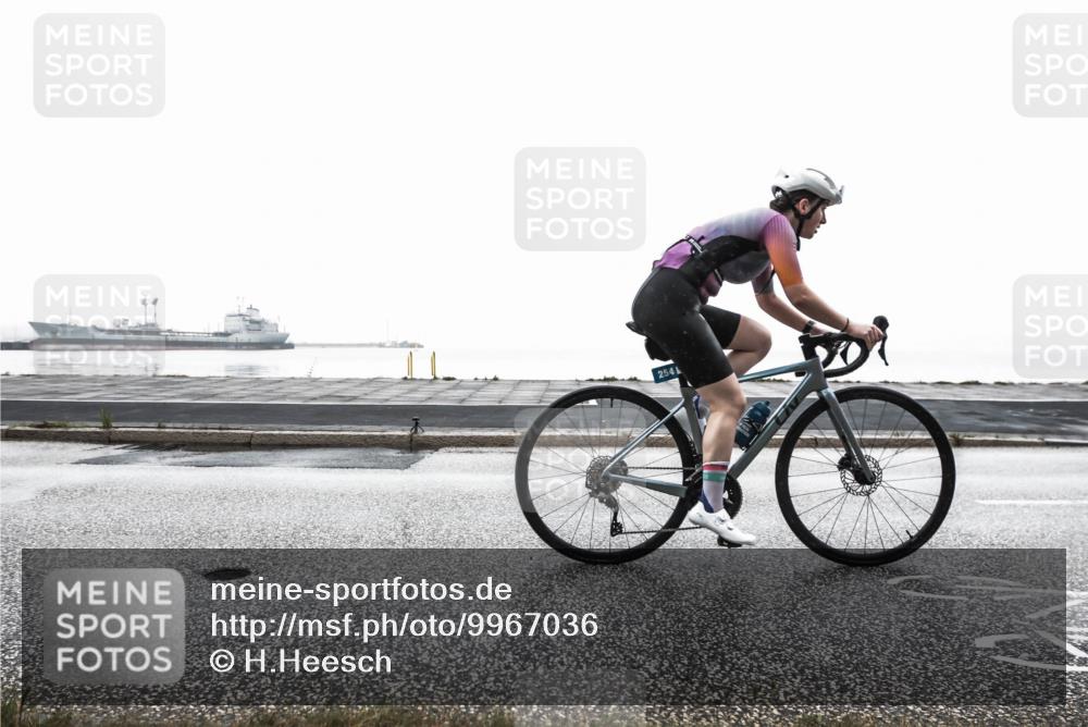 16.08.2026 - KN Förde Triathlon 2026 H.Heesch http://msf.ph/oto/9967036 16.08.2026 09:47:26 Radfahren 138, 228, 248, 254 meine-sportfotos.de