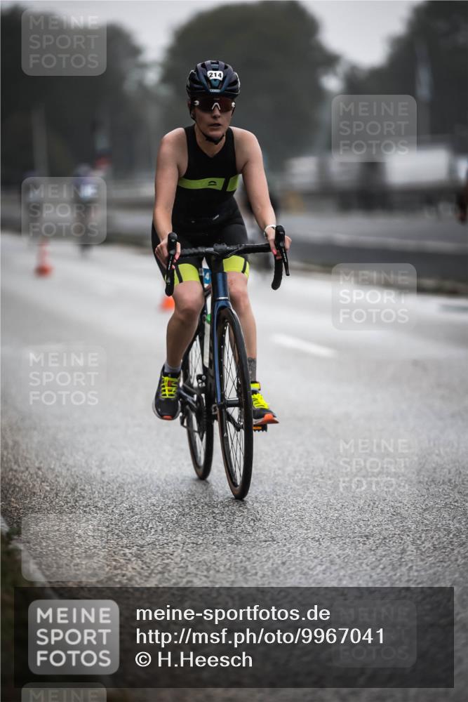 16.08.2026 - KN Förde Triathlon 2026 H.Heesch http://msf.ph/oto/9967041 16.08.2026 09:31:02 Radfahren 117, 130, 214, 223 meine-sportfotos.de