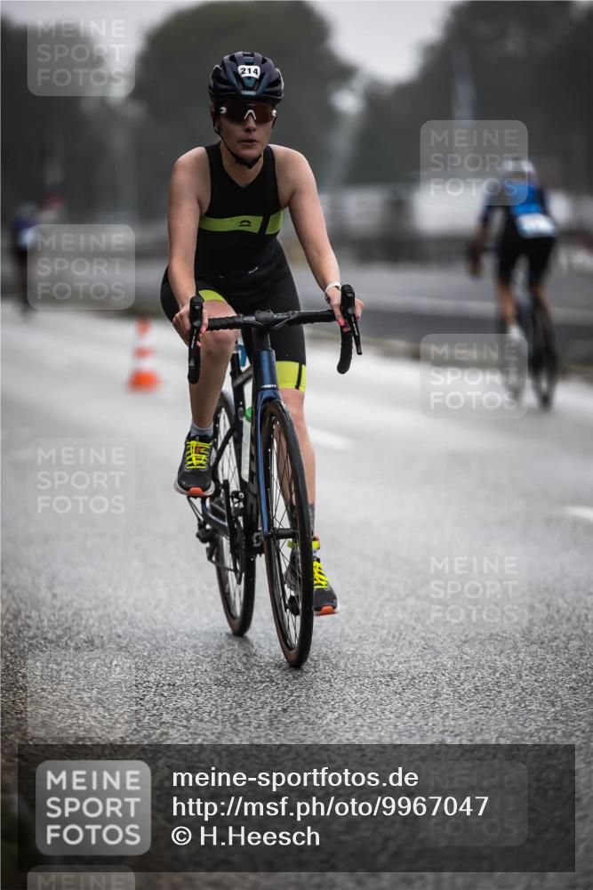 16.08.2026 - KN Förde Triathlon 2026 H.Heesch http://msf.ph/oto/9967047 16.08.2026 09:31:02 Radfahren 117, 130, 214, 223 meine-sportfotos.de