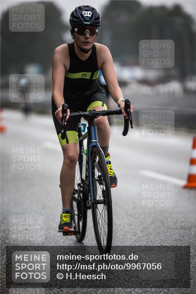 16.08.2026 - KN Förde Triathlon 2026 H.Heesch http://msf.ph/oto/9967056 16.08.2026 09:31:02 Radfahren 117, 130, 214, 223 meine-sportfotos.de