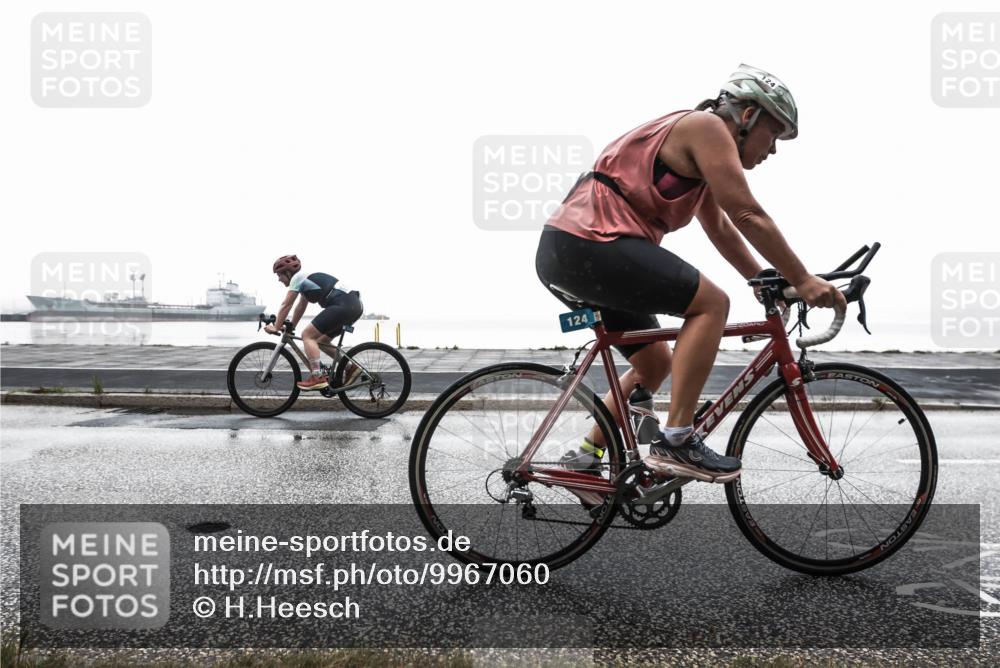 16.08.2026 - KN Förde Triathlon 2026 H.Heesch http://msf.ph/oto/9967060 16.08.2026 09:47:47 Radfahren 113, 124 meine-sportfotos.de