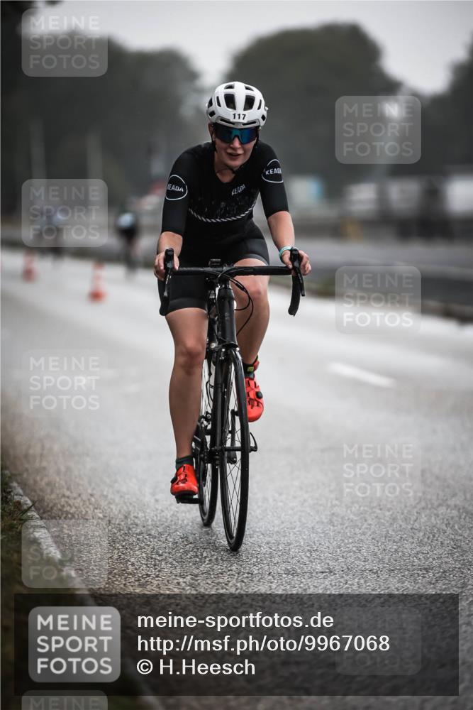 16.08.2026 - KN Förde Triathlon 2026 H.Heesch http://msf.ph/oto/9967068 16.08.2026 09:31:05 Radfahren 117, 130, 214 meine-sportfotos.de
