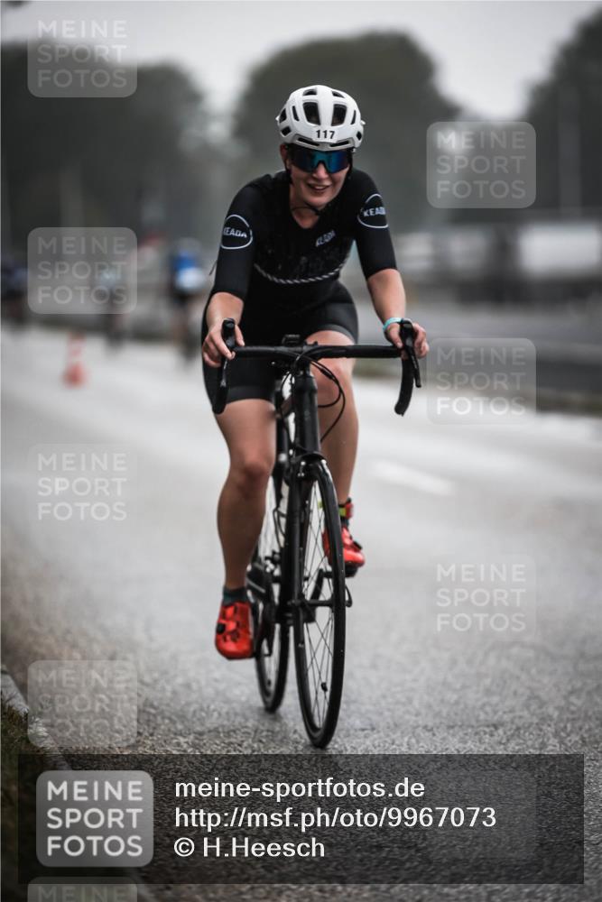 16.08.2026 - KN Förde Triathlon 2026 H.Heesch http://msf.ph/oto/9967073 16.08.2026 09:31:05 Radfahren 117, 130, 214 meine-sportfotos.de