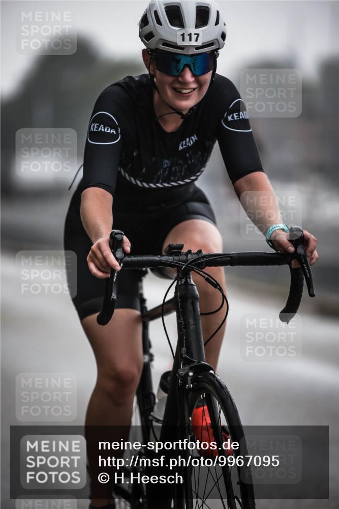16.08.2026 - KN Förde Triathlon 2026 H.Heesch http://msf.ph/oto/9967095 16.08.2026 09:31:06 Radfahren 117, 130, 167, 182 meine-sportfotos.de