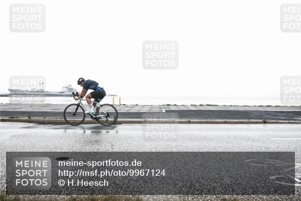 16.08.2026 - KN Förde Triathlon 2026 H.Heesch http://msf.ph/oto/9967124 16.08.2026 09:49:12 Radfahren 169, 184 meine-sportfotos.de