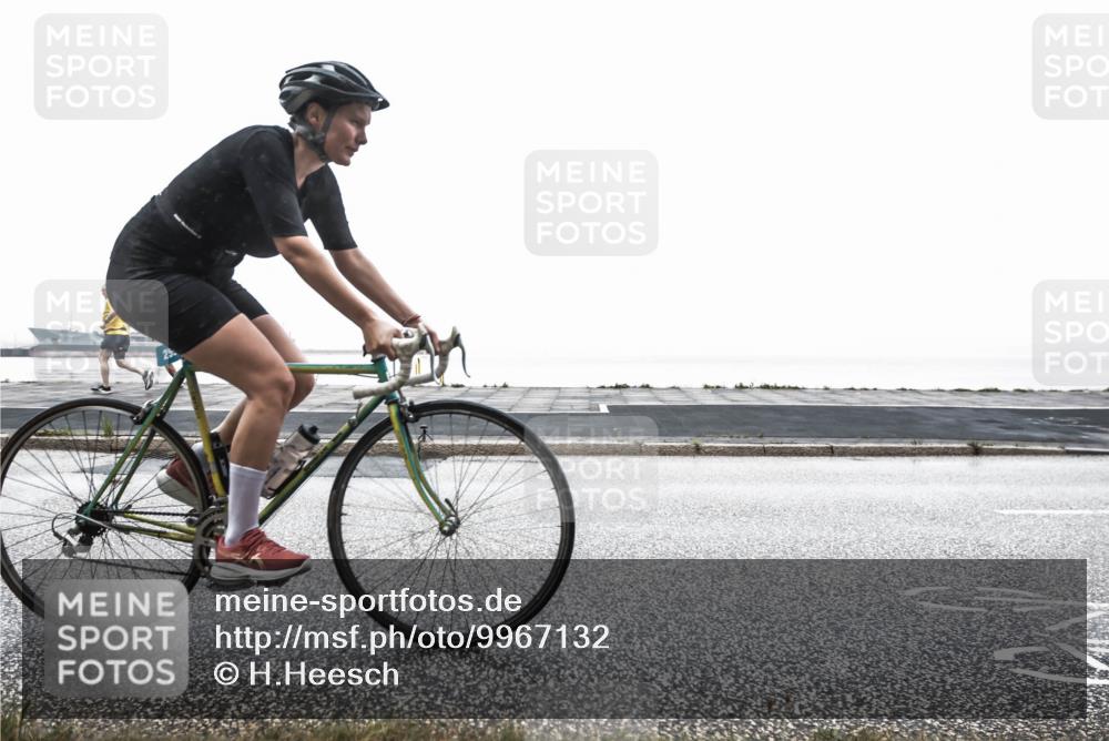 16.08.2026 - KN Förde Triathlon 2026 H.Heesch http://msf.ph/oto/9967132 16.08.2026 09:49:27 Radfahren 164, 178, 187, 189, 192, 253, 255 meine-sportfotos.de