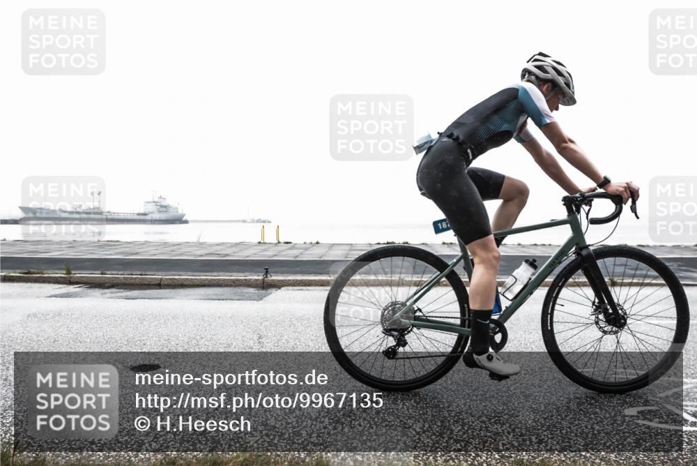 16.08.2026 - KN Förde Triathlon 2026 H.Heesch http://msf.ph/oto/9967135 16.08.2026 09:49:29 Radfahren 118, 161, 164, 178, 187, 189, 192, 253, 255 meine-sportfotos.de