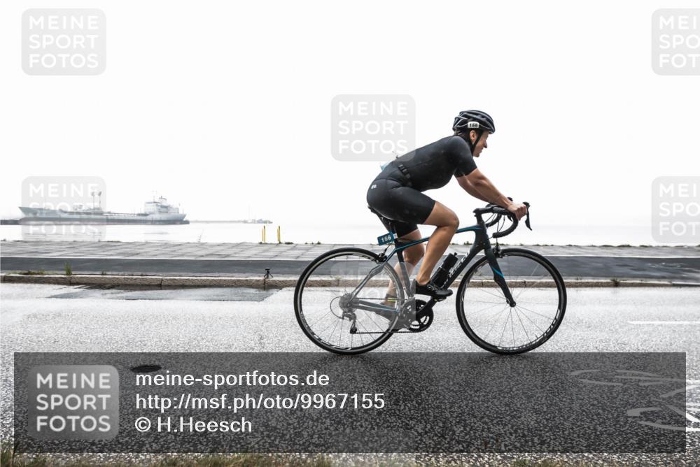 16.08.2026 - KN Förde Triathlon 2026 H.Heesch http://msf.ph/oto/9967155 16.08.2026 09:49:40 Radfahren 122, 159, 163, 166, 191, 265 meine-sportfotos.de