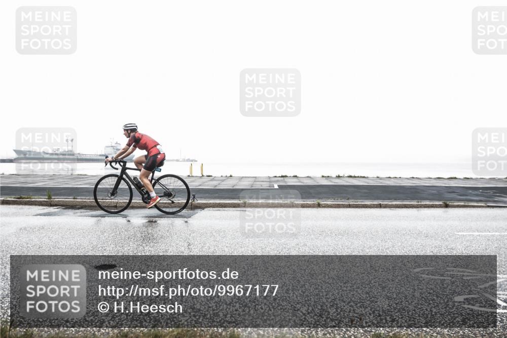 16.08.2026 - KN Förde Triathlon 2026 H.Heesch http://msf.ph/oto/9967177 16.08.2026 09:50:10 Radfahren 138, 242 meine-sportfotos.de