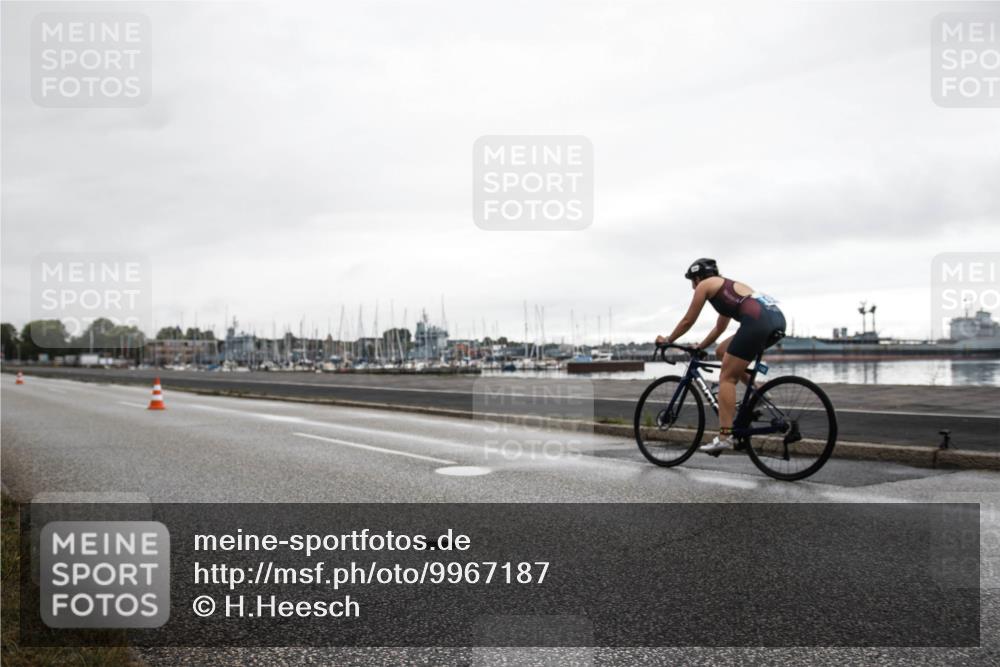 16.08.2026 - KN Förde Triathlon 2026 H.Heesch http://msf.ph/oto/9967187 16.08.2026 09:14:01 Radfahren  meine-sportfotos.de