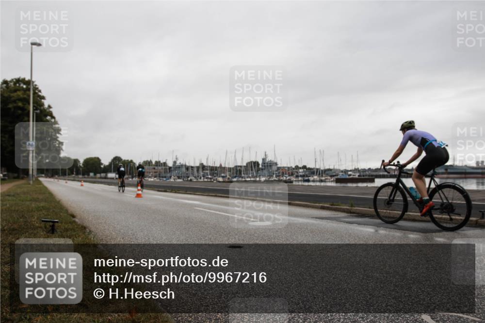 16.08.2026 - KN Förde Triathlon 2026 H.Heesch http://msf.ph/oto/9967216 16.08.2026 09:18:19 Radfahren 140 meine-sportfotos.de