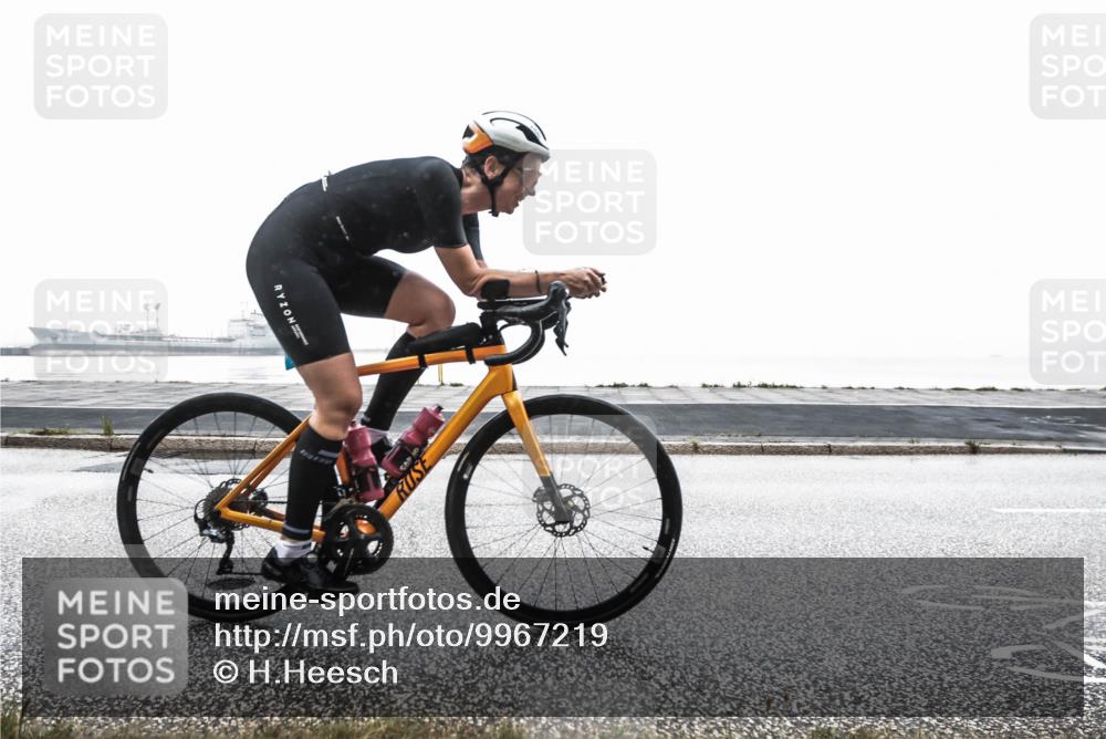 16.08.2026 - KN Förde Triathlon 2026 H.Heesch http://msf.ph/oto/9967219 16.08.2026 09:50:57 Radfahren 103, 127, 176, 181, 183, 204 meine-sportfotos.de