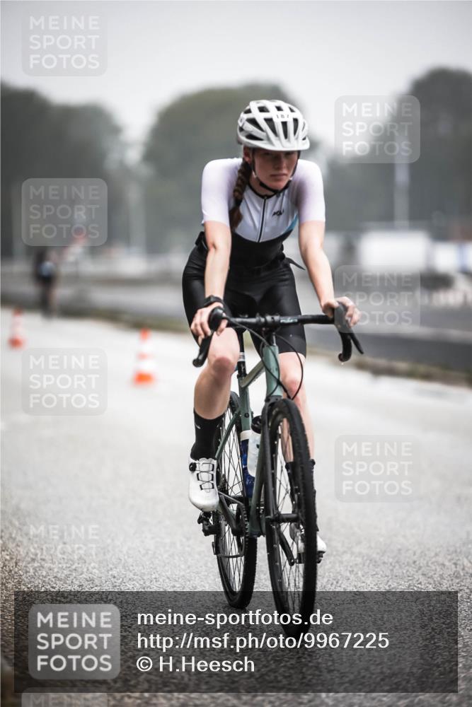 16.08.2026 - KN Förde Triathlon 2026 H.Heesch http://msf.ph/oto/9967225 16.08.2026 09:38:44 Radfahren 126, 166, 187, 192 meine-sportfotos.de