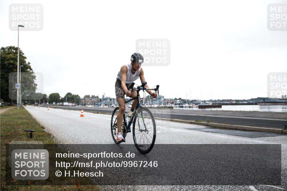 16.08.2026 - KN Förde Triathlon 2026 H.Heesch http://msf.ph/oto/9967246 16.08.2026 09:20:18 Radfahren 110, 113 meine-sportfotos.de