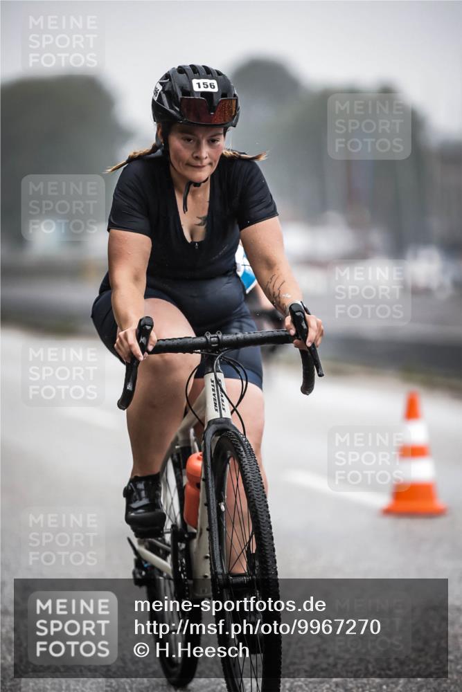 16.08.2026 - KN Förde Triathlon 2026 H.Heesch http://msf.ph/oto/9967270 16.08.2026 09:38:54 Radfahren 122, 128, 138, 156, 171, 181, 186 meine-sportfotos.de