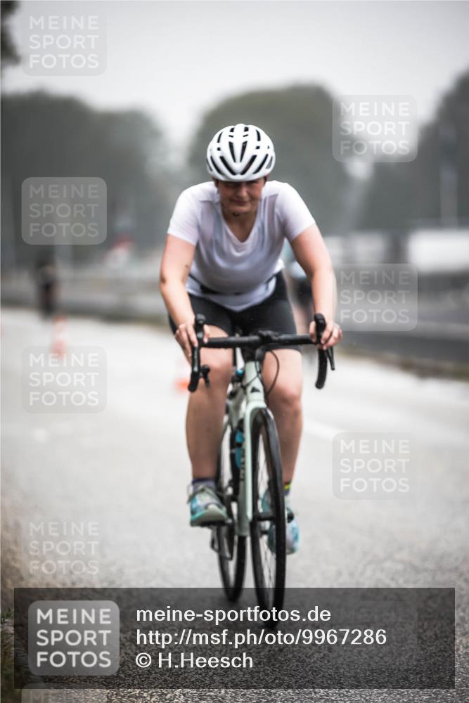 16.08.2026 - KN Förde Triathlon 2026 H.Heesch http://msf.ph/oto/9967286 16.08.2026 09:38:56 Radfahren 122, 128, 138, 156, 171, 174, 186, 211, 259 meine-sportfotos.de