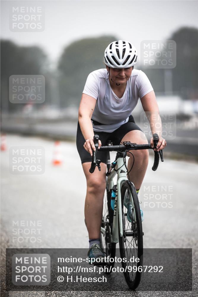 16.08.2026 - KN Förde Triathlon 2026 H.Heesch http://msf.ph/oto/9967292 16.08.2026 09:38:56 Radfahren 122, 128, 138, 156, 171, 174, 186, 211, 259 meine-sportfotos.de