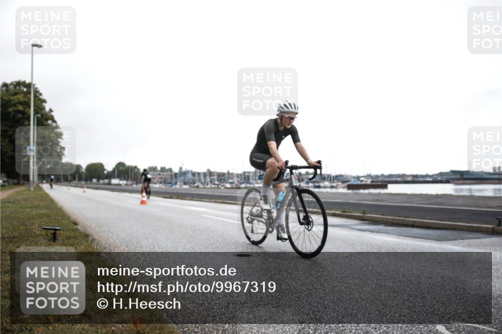 16.08.2026 - KN Förde Triathlon 2026 H.Heesch http://msf.ph/oto/9967319 16.08.2026 09:23:01 Radfahren 104, 123, 130, 145, 149, 150, 153, 159 meine-sportfotos.de
