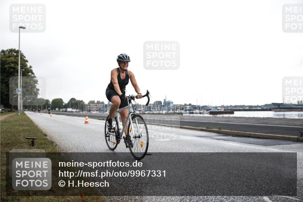 16.08.2026 - KN Förde Triathlon 2026 H.Heesch http://msf.ph/oto/9967331 16.08.2026 09:23:16 Radfahren 102, 106, 112 meine-sportfotos.de