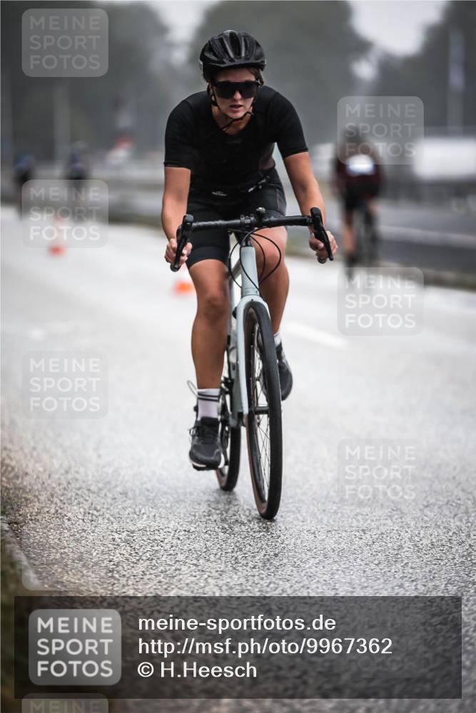 16.08.2026 - KN Förde Triathlon 2026 H.Heesch http://msf.ph/oto/9967362 16.08.2026 09:39:14 Radfahren 103, 117, 118, 177, 194, 203, 260 meine-sportfotos.de