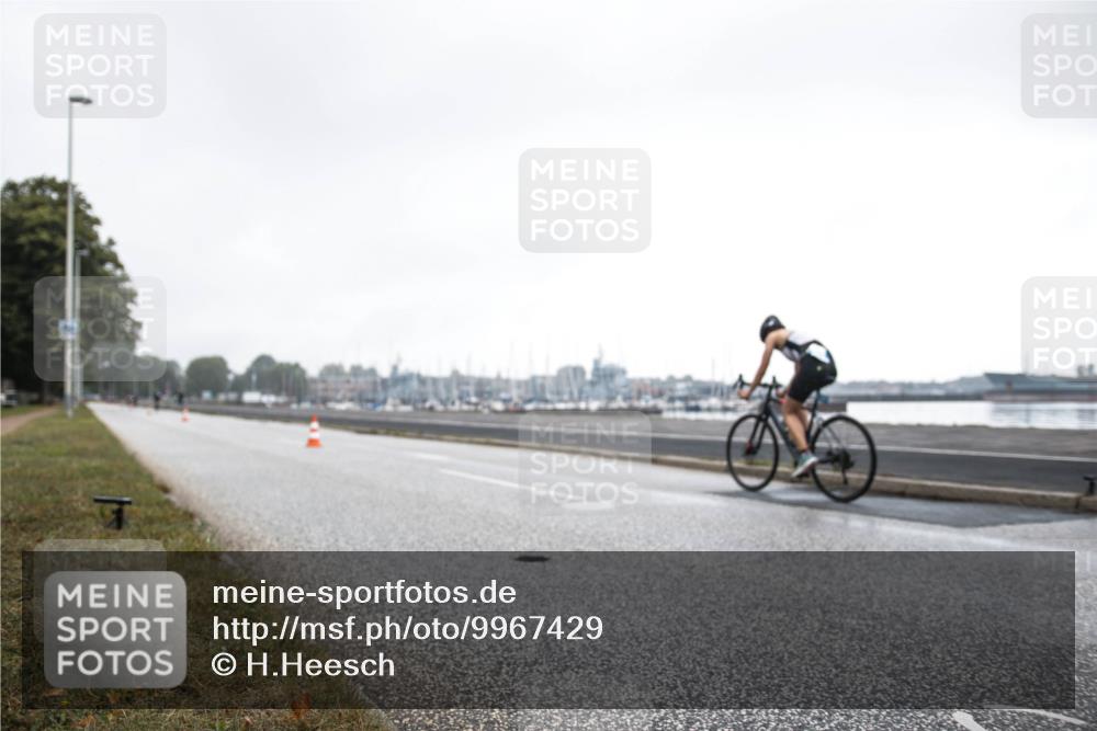 16.08.2026 - KN Förde Triathlon 2026 H.Heesch http://msf.ph/oto/9967429 16.08.2026 09:26:10 Radfahren  meine-sportfotos.de