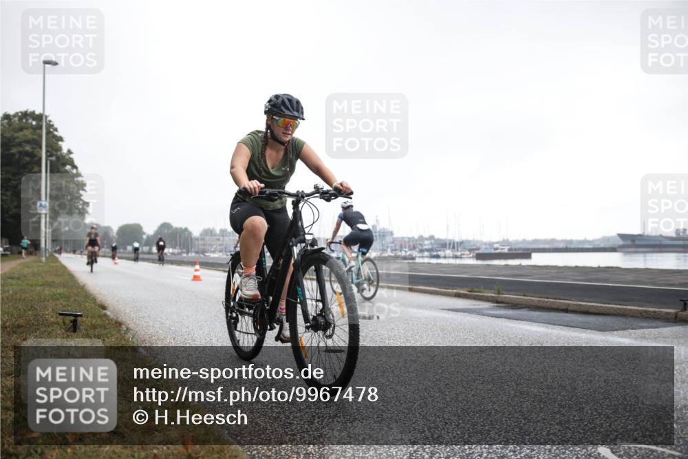 16.08.2026 - KN Förde Triathlon 2026 H.Heesch http://msf.ph/oto/9967478 16.08.2026 09:27:39 Radfahren 108, 156, 205 meine-sportfotos.de