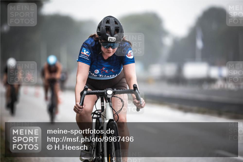 16.08.2026 - KN Förde Triathlon 2026 H.Heesch http://msf.ph/oto/9967496 16.08.2026 09:39:38 Radfahren 119, 227, 242, 253, 537 meine-sportfotos.de