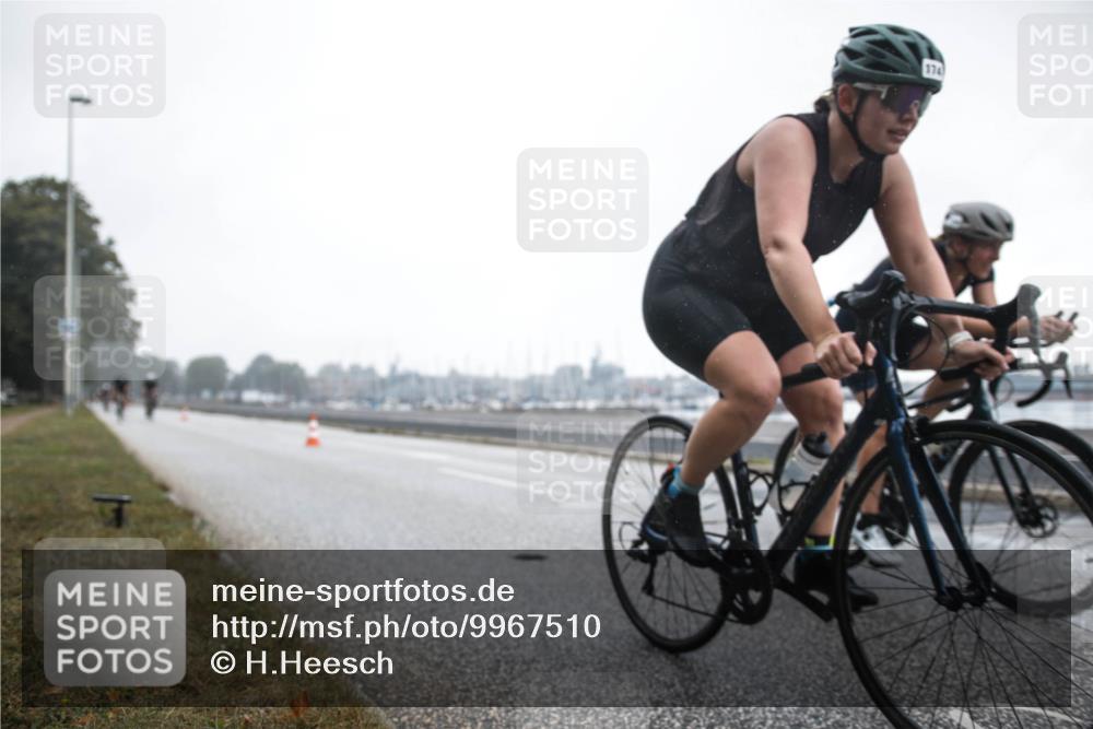 16.08.2026 - KN Förde Triathlon 2026 H.Heesch http://msf.ph/oto/9967510 16.08.2026 09:28:06 Radfahren 110, 113, 114, 146, 169, 174, 190, 194, 198, 225, 239 meine-sportfotos.de