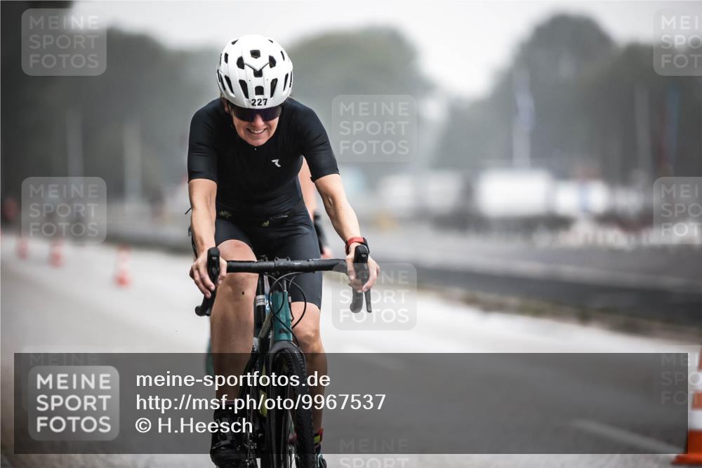 16.08.2026 - KN Förde Triathlon 2026 H.Heesch http://msf.ph/oto/9967537 16.08.2026 09:39:41 Radfahren 119, 227, 242, 253, 537 meine-sportfotos.de