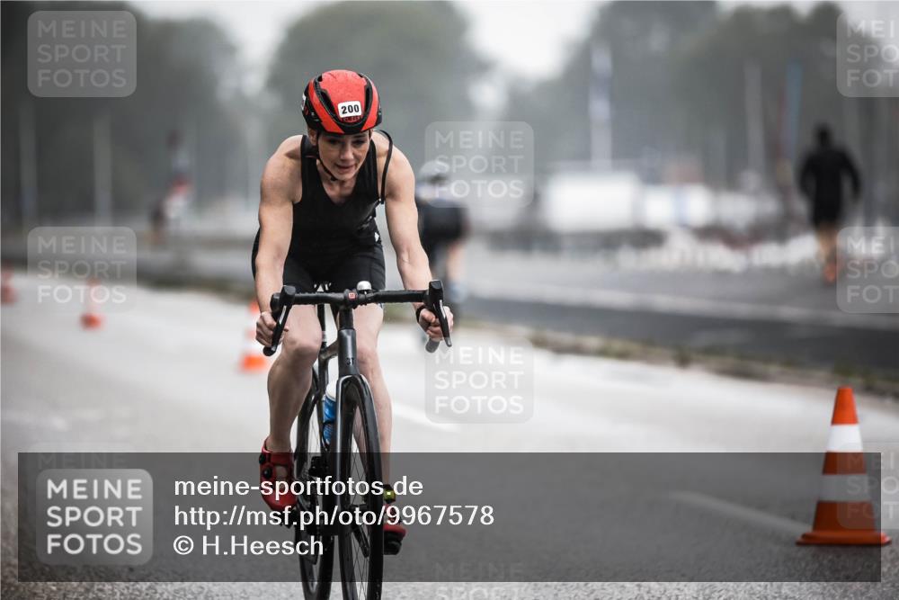 16.08.2026 - KN Förde Triathlon 2026 H.Heesch http://msf.ph/oto/9967578 16.08.2026 09:39:50 Radfahren 167, 200, 217 meine-sportfotos.de
