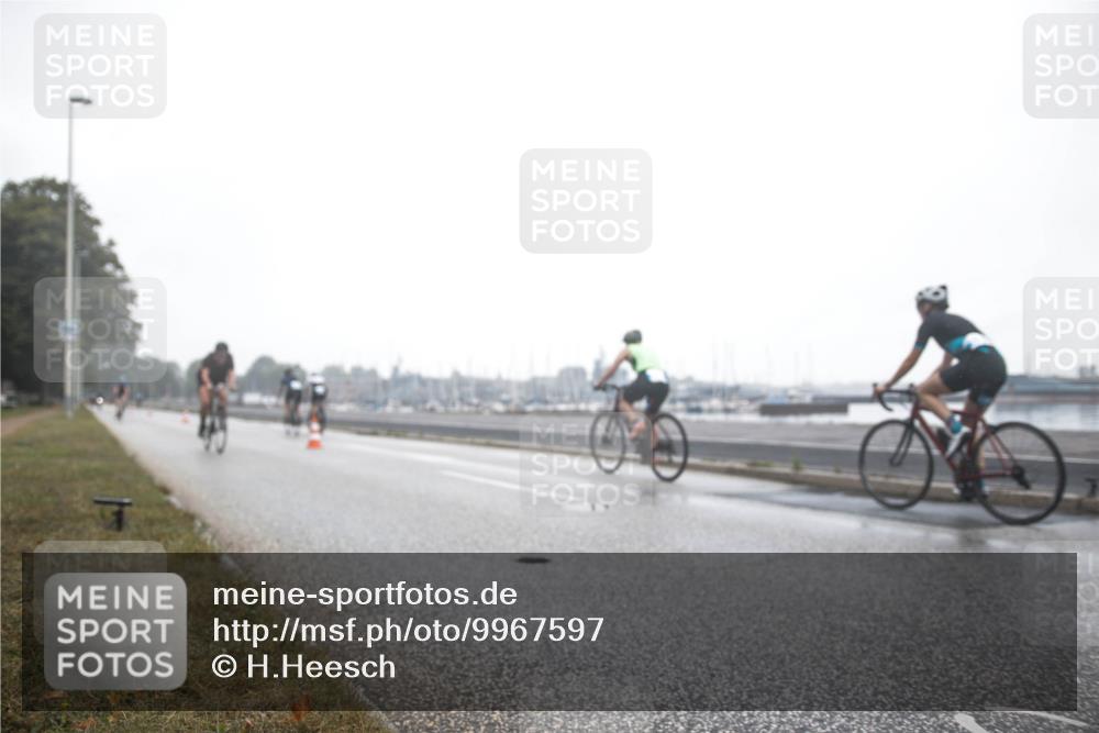 16.08.2026 - KN Förde Triathlon 2026 H.Heesch http://msf.ph/oto/9967597 16.08.2026 09:30:15 Radfahren 171, 180, 215, 235 meine-sportfotos.de