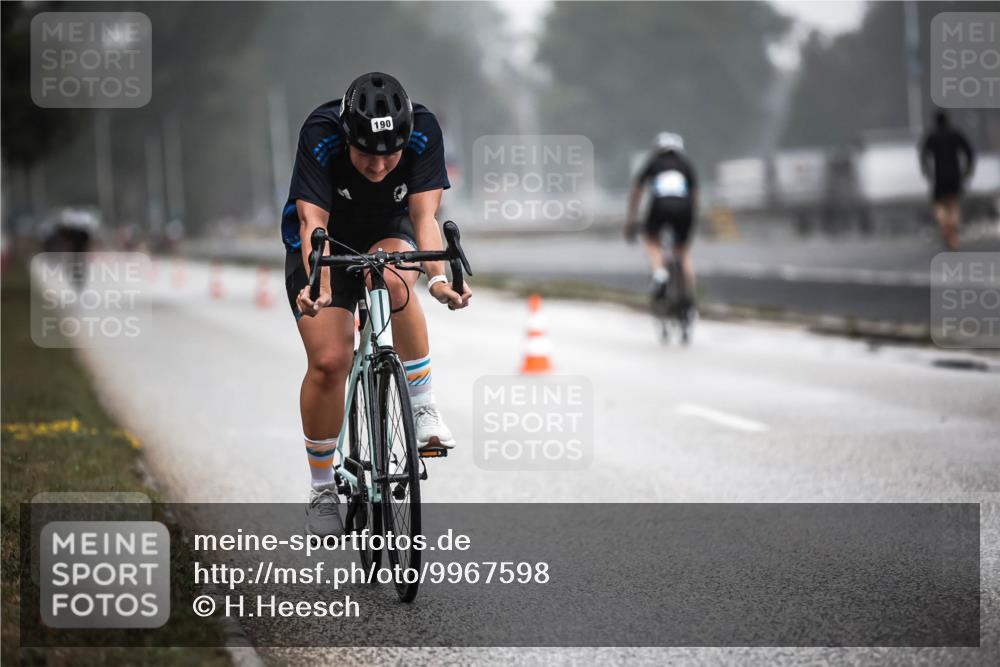 16.08.2026 - KN Förde Triathlon 2026 H.Heesch http://msf.ph/oto/9967598 16.08.2026 09:39:56 Radfahren 190 meine-sportfotos.de