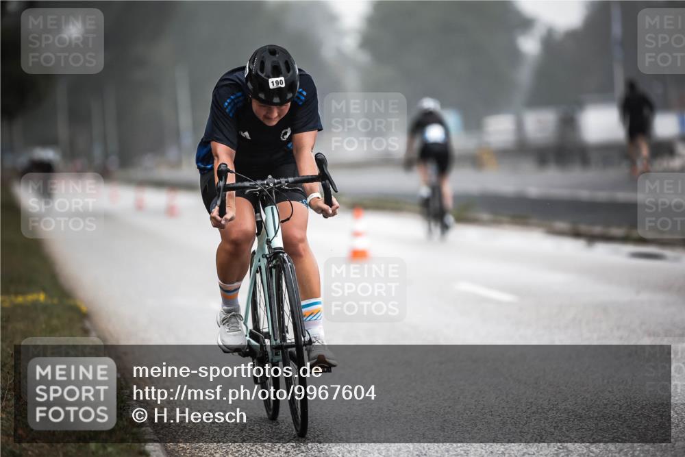16.08.2026 - KN Förde Triathlon 2026 H.Heesch http://msf.ph/oto/9967604 16.08.2026 09:39:56 Radfahren 190 meine-sportfotos.de