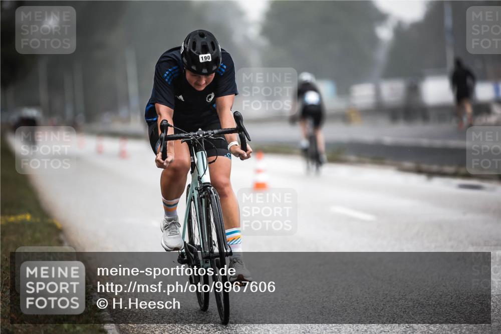 16.08.2026 - KN Förde Triathlon 2026 H.Heesch http://msf.ph/oto/9967606 16.08.2026 09:39:57 Radfahren 190 meine-sportfotos.de