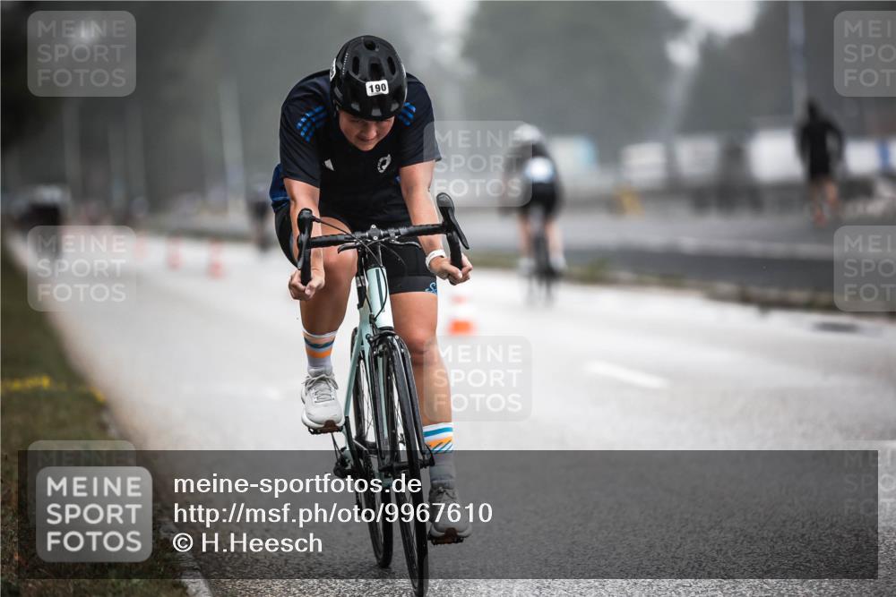 16.08.2026 - KN Förde Triathlon 2026 H.Heesch http://msf.ph/oto/9967610 16.08.2026 09:39:57 Radfahren 190 meine-sportfotos.de