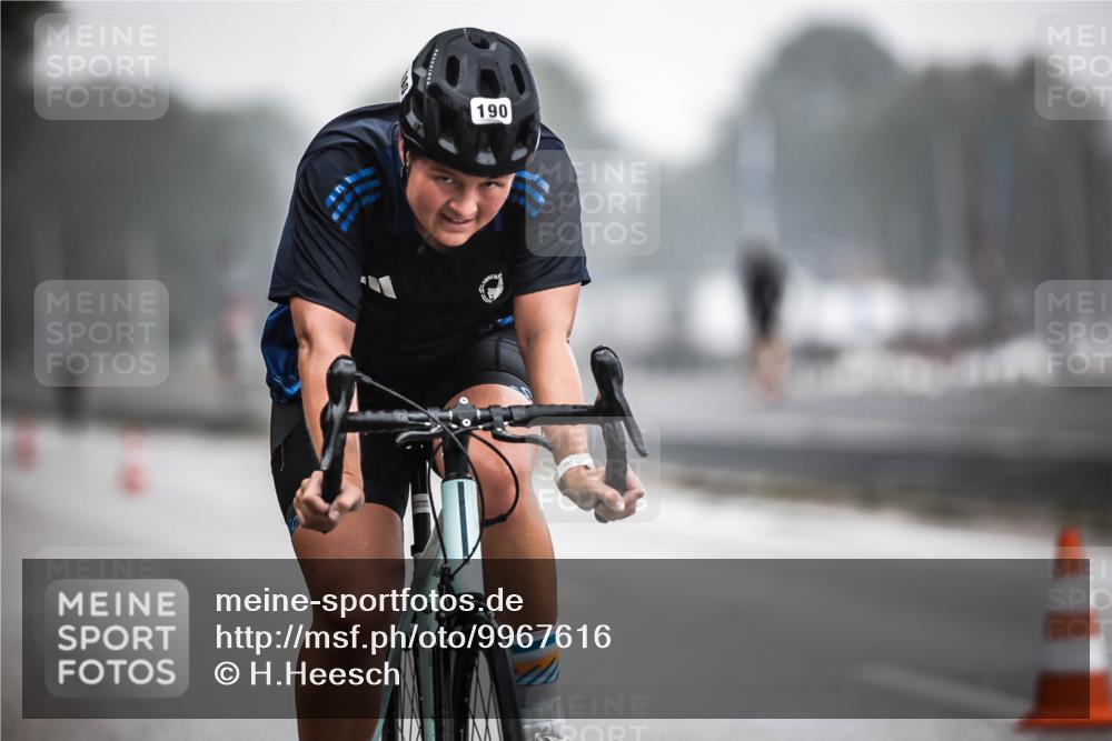 16.08.2026 - KN Förde Triathlon 2026 H.Heesch http://msf.ph/oto/9967616 16.08.2026 09:39:57 Radfahren 190 meine-sportfotos.de