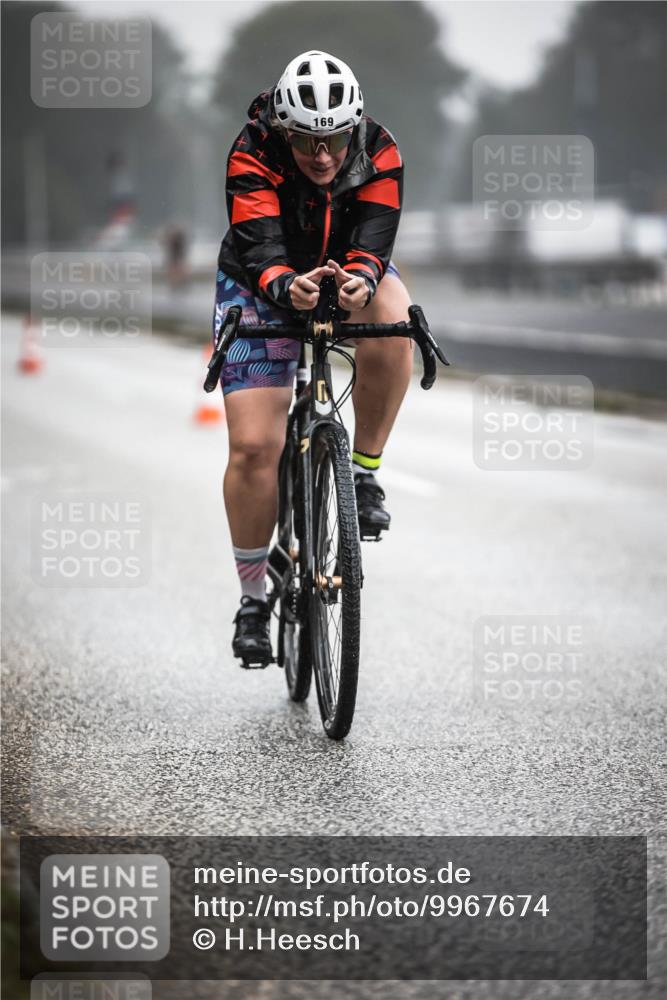 16.08.2026 - KN Förde Triathlon 2026 H.Heesch http://msf.ph/oto/9967674 16.08.2026 09:40:09 Radfahren 146, 159, 169, 214 meine-sportfotos.de
