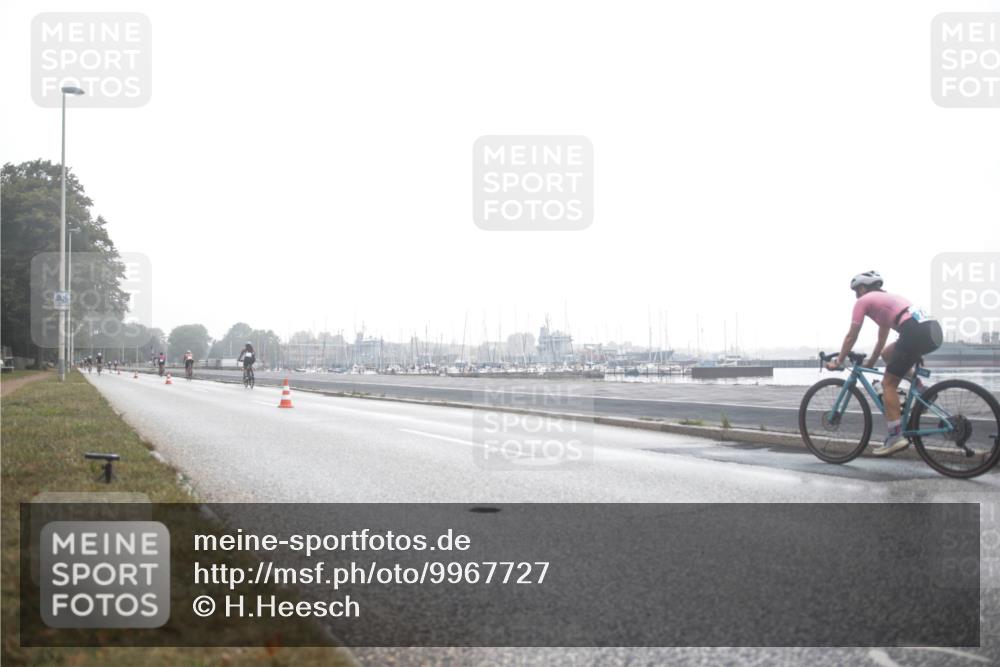 16.08.2026 - KN Förde Triathlon 2026 H.Heesch http://msf.ph/oto/9967727 16.08.2026 09:33:27 Radfahren 129, 149, 215, 247 meine-sportfotos.de