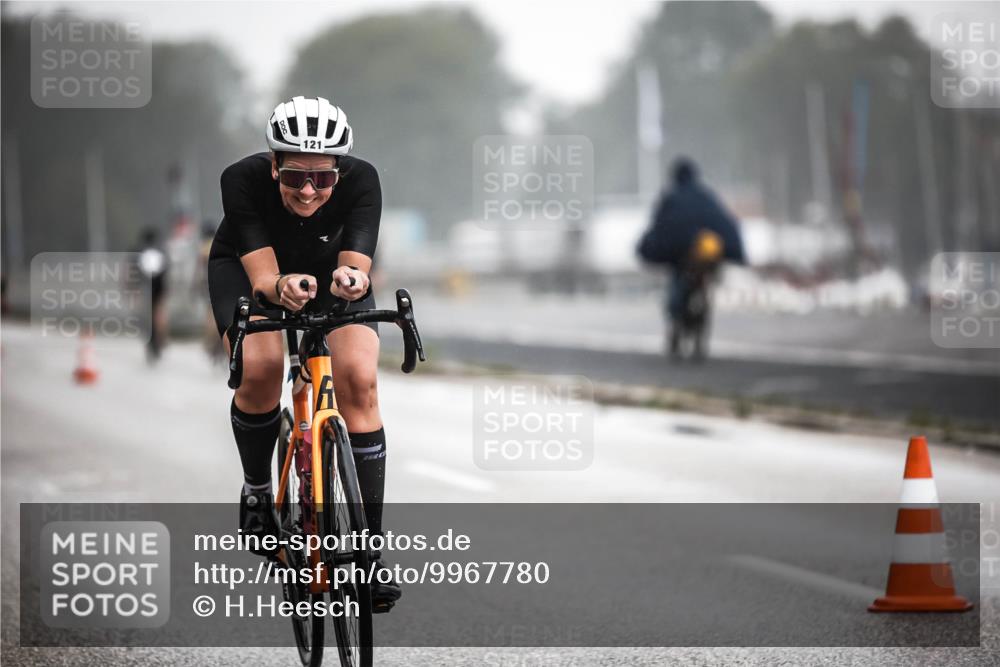 16.08.2026 - KN Förde Triathlon 2026 H.Heesch http://msf.ph/oto/9967780 16.08.2026 09:40:20 Radfahren 110, 116, 121, 142, 148, 206 meine-sportfotos.de