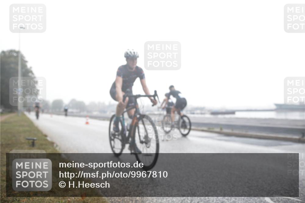 16.08.2026 - KN Förde Triathlon 2026 H.Heesch http://msf.ph/oto/9967810 16.08.2026 09:35:38 Radfahren 135, 246, 252, 263 meine-sportfotos.de