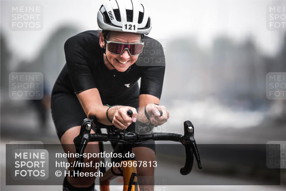 16.08.2026 - KN Förde Triathlon 2026 H.Heesch http://msf.ph/oto/9967813 16.08.2026 09:40:21 Radfahren 110, 121, 127, 140, 142, 148, 176, 191, 206 meine-sportfotos.de