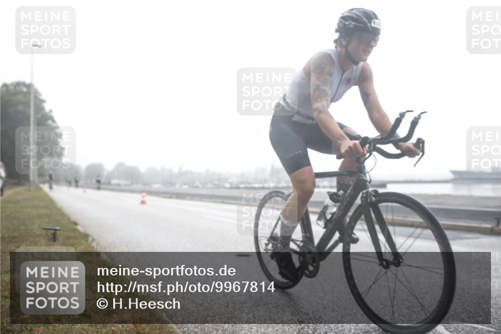 16.08.2026 - KN Förde Triathlon 2026 H.Heesch http://msf.ph/oto/9967814 16.08.2026 09:35:44 Radfahren 135, 238, 259, 263 meine-sportfotos.de