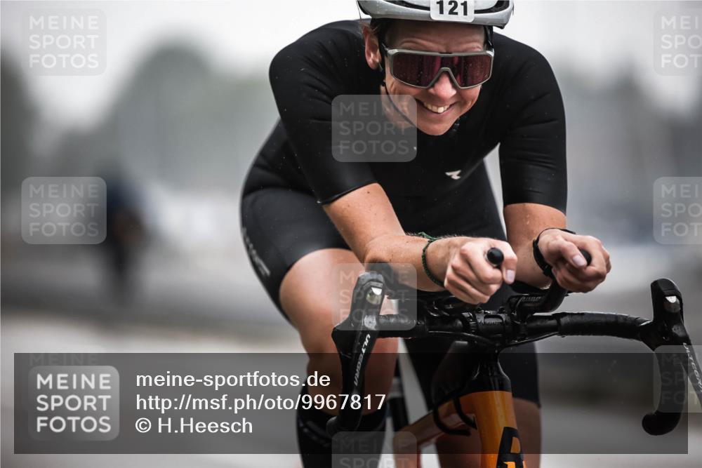16.08.2026 - KN Förde Triathlon 2026 H.Heesch http://msf.ph/oto/9967817 16.08.2026 09:40:21 Radfahren 110, 121, 127, 140, 142, 148, 176, 191, 206 meine-sportfotos.de