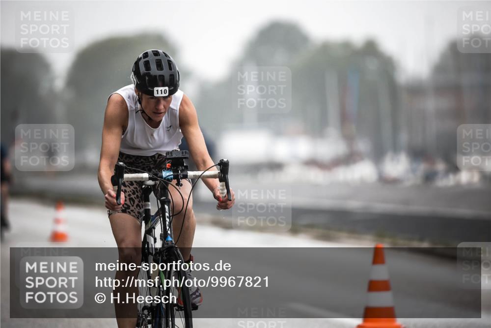 16.08.2026 - KN Förde Triathlon 2026 H.Heesch http://msf.ph/oto/9967821 16.08.2026 09:40:22 Radfahren 106, 110, 121, 127, 140, 142, 176, 191, 206 meine-sportfotos.de
