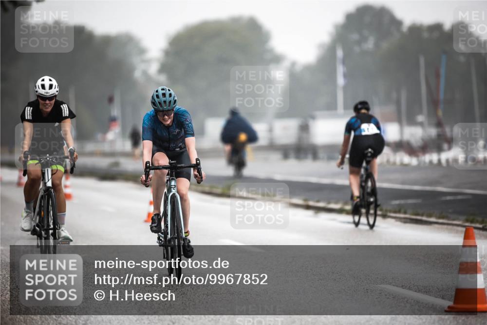 16.08.2026 - KN Förde Triathlon 2026 H.Heesch http://msf.ph/oto/9967852 16.08.2026 09:40:24 Radfahren 106, 110, 127, 140, 142, 176, 191, 206 meine-sportfotos.de