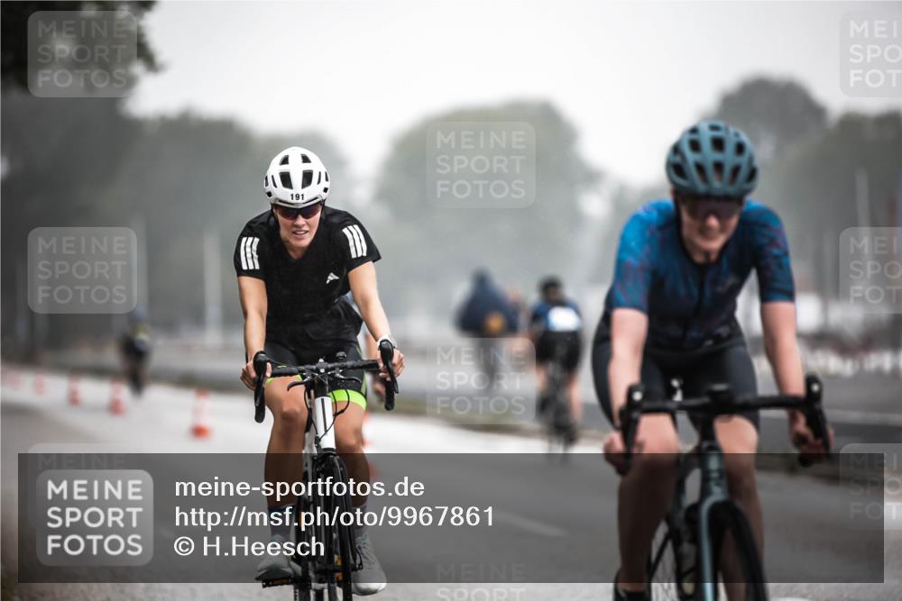 16.08.2026 - KN Förde Triathlon 2026 H.Heesch http://msf.ph/oto/9967861 16.08.2026 09:40:25 Radfahren 106, 110, 127, 140, 142, 176, 191 meine-sportfotos.de
